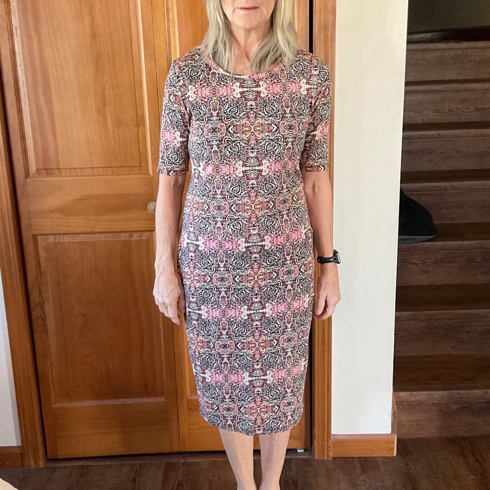 Lularoe Julia medium
